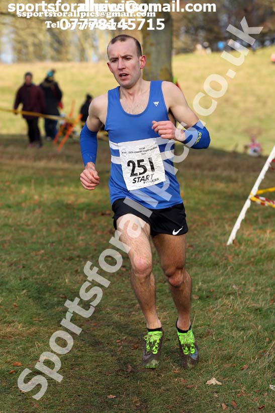Senior mens cross country, 2019 North Eastern Cross Country Champs., Alnwick, Northumberland.  Photo: David T. Hewitson/Sports for All Pics